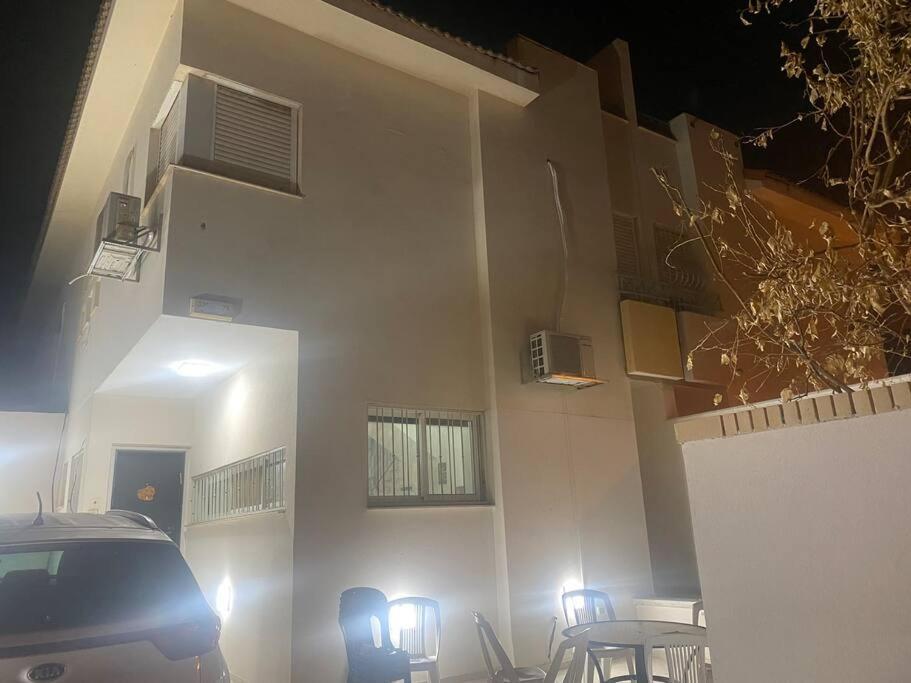 Sima Place Lejlighed Petach Tikva Eksteriør billede